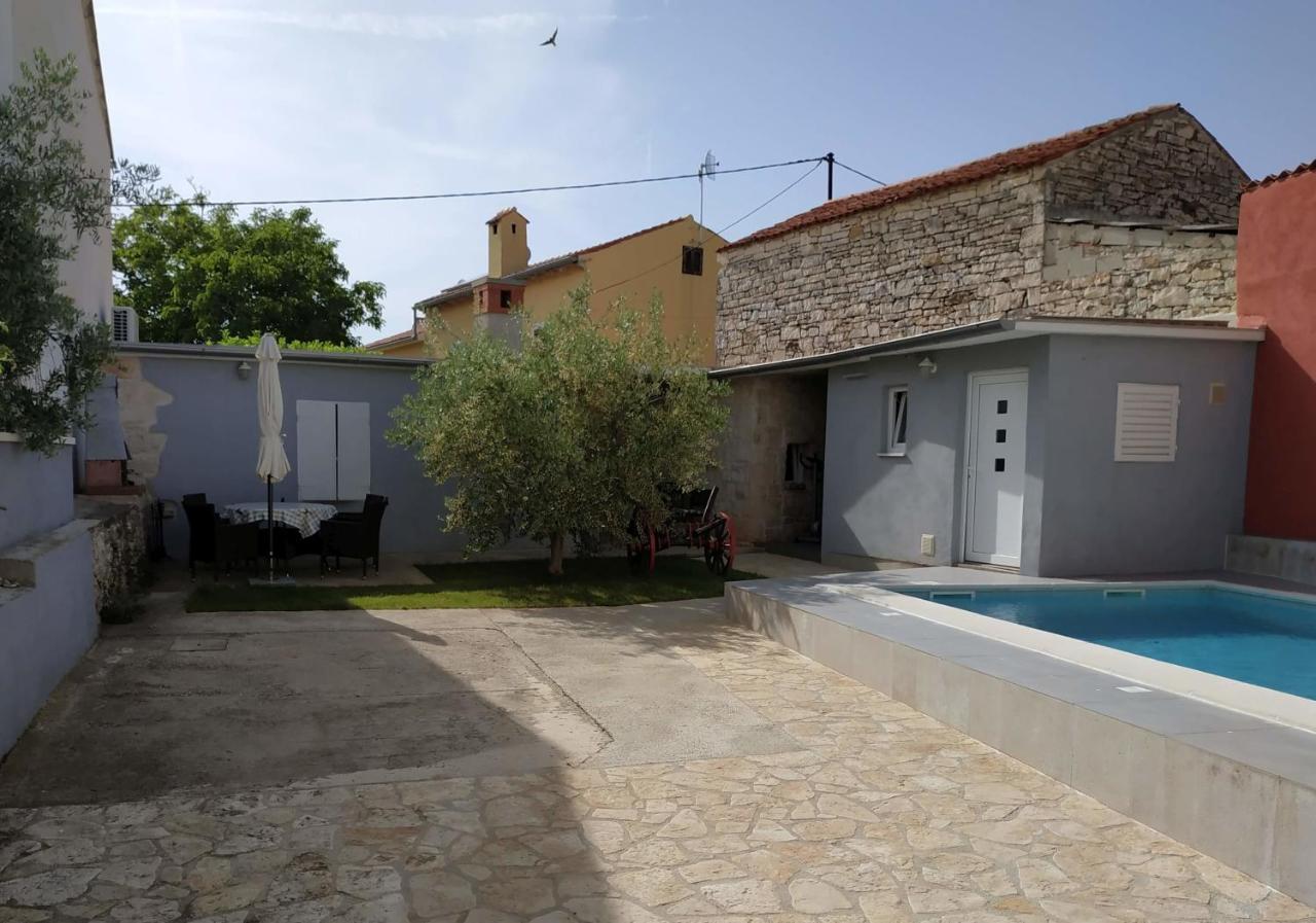Holiday Home Peruški Exterior foto
